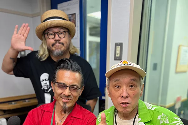 The Monster a Go Go's”の”エロヴィス佐藤”登場 | インターエフエム