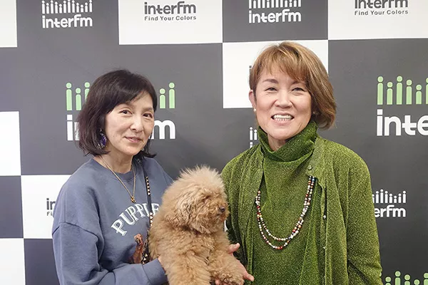 山田邦子が語る大型犬の魅力 ／ みんな大好き！魅惑の「肉球」の秘密に