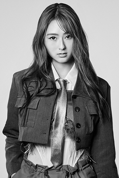 Girls2 隅谷百花　カード Girls2 New Era 隅谷百花 リリースパーティー トレカ - メルカリ